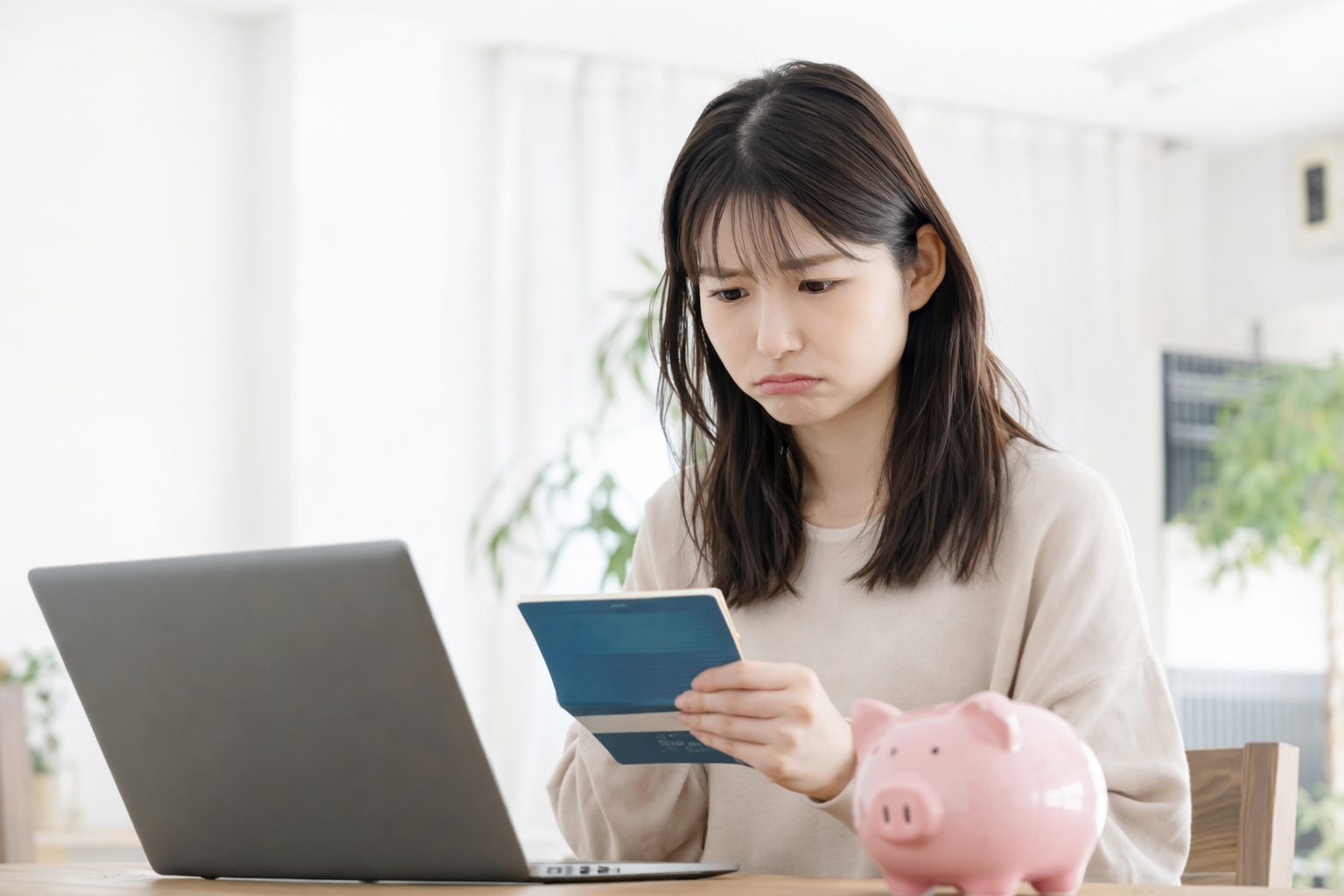 将来のお金がなんとなく不安な女性へ。まず始めたいお金の整え方をやさしく整理